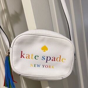 Kate spade Kourtney camera bag rainbow white crossbody leather purse EUC